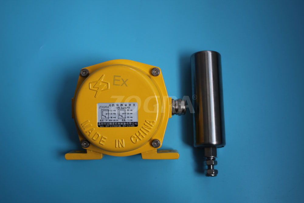 Explosion-proof deviation switch